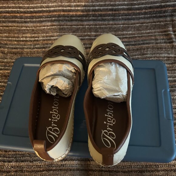 Shoes - Picture 4 of 4